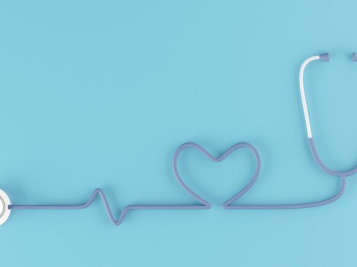 Bezpieczny senior: policja i ZUS wspierają seniorów z Uniwersytetu Trzeciego Wieku