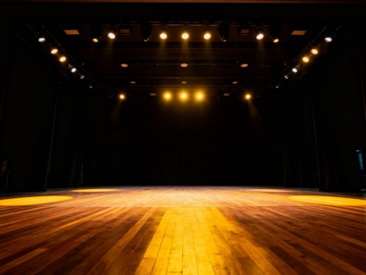 Kora. Hipnotyzująca podróż przez życie legendy Maanamu w MOK