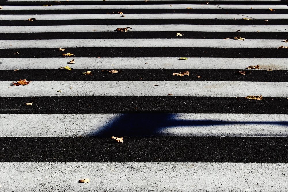 Nowe oświetlenie dla pieszych w Dołujach – start prac 5 listopada!