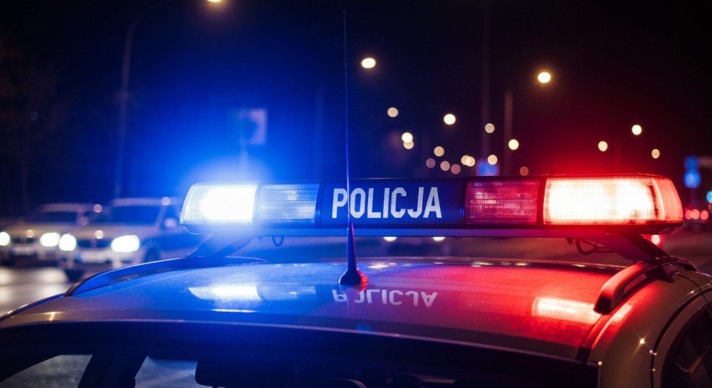 Seniorzy w centrum uwagi: Policja edukuje o zagrożeniach oszustw