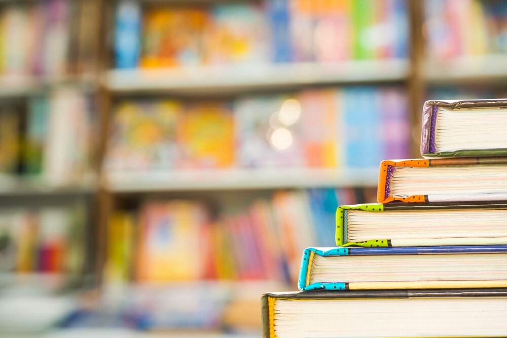 Emocje i kontrowersje w Dyskusyjnym Klubie Książki: debata o „To nie może być prawda