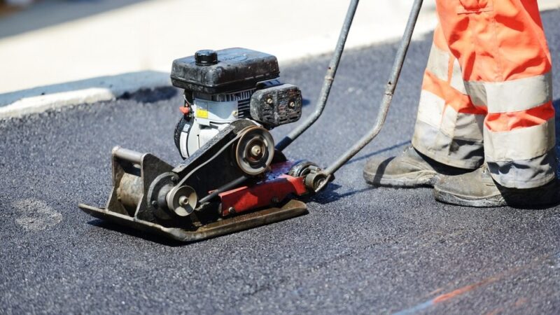 Jak zgłaszać potrzeby związane z zimowym utrzymaniem dróg w Gminie Kołbaskowo?