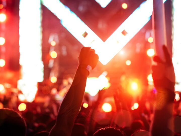 Festiwal AKWENADA 2023: Muzyczne szaleństwo nad Zatoką Nowowarpieńską!