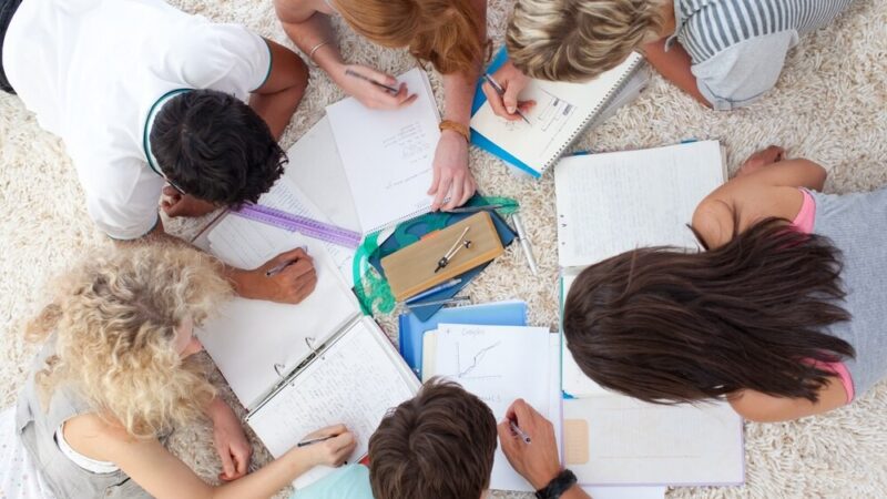 Laboratoria AI w polskich szkołach – nowa era cyfrowej edukacji