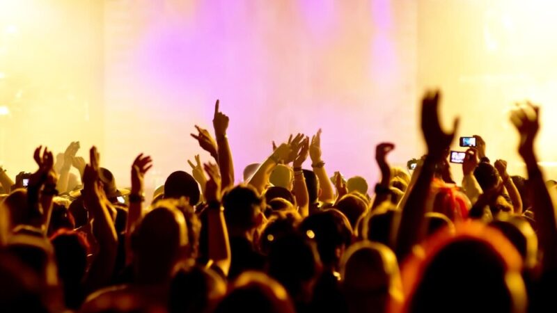 Poezja i miłość: wieczór z Anną Talik w Bezrzeczu