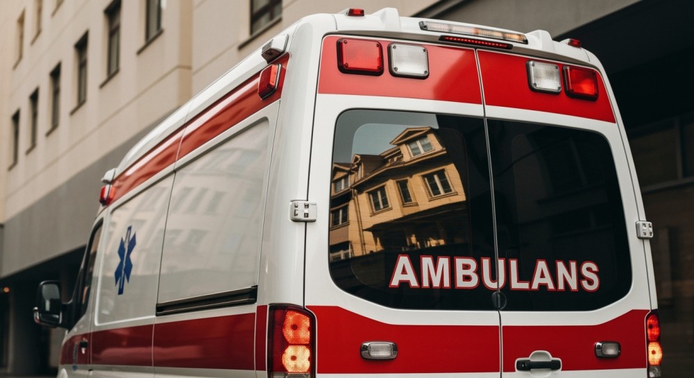 Policjant uratował 70-latkę po upadku, prowadząc resuscytację na chodniku