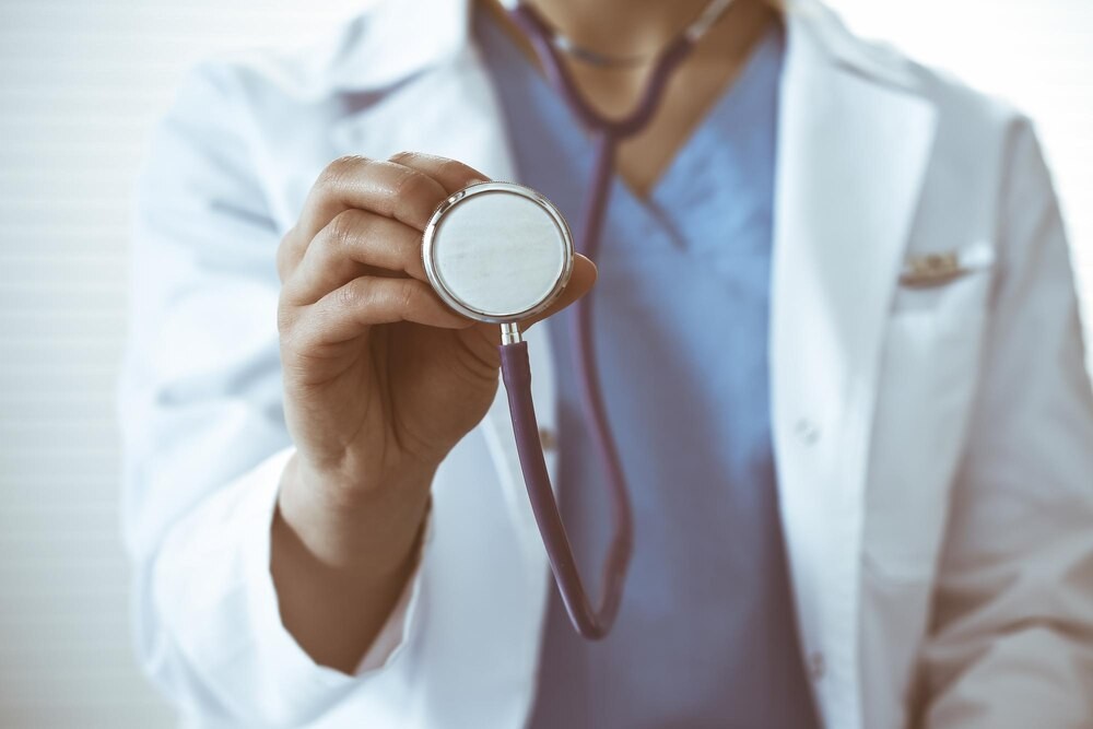 Młodzi i Bezpieczni: Debata o Współpracy z Nastolatkami i Rodzicami