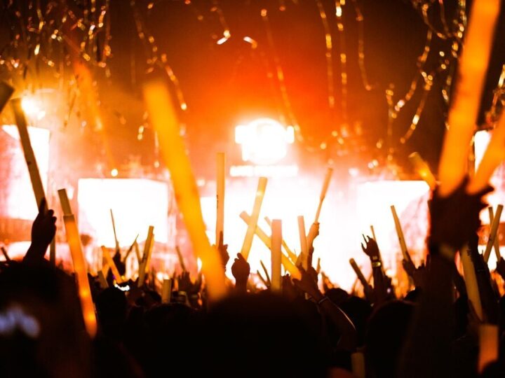 Kabaret Nowaki znów w Policach z nowym programem!