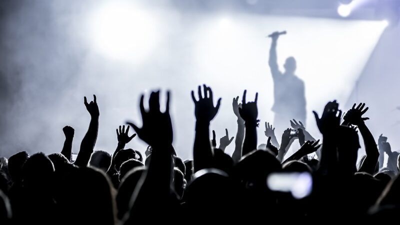 Muzyka i sztuka na inauguracji Samorządowego Szlaku Wodnego w Trzebieży
