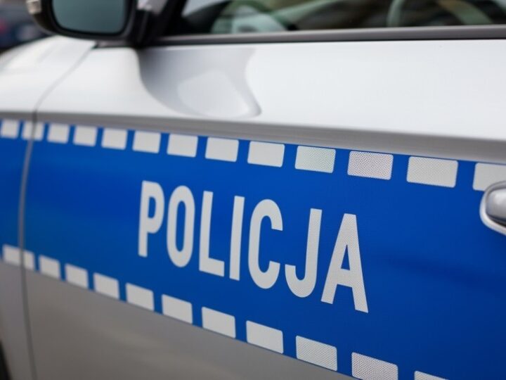 Całodobowy dyżur interwencyjny w gminie Dobra – zadzwoń w razie potrzeby!