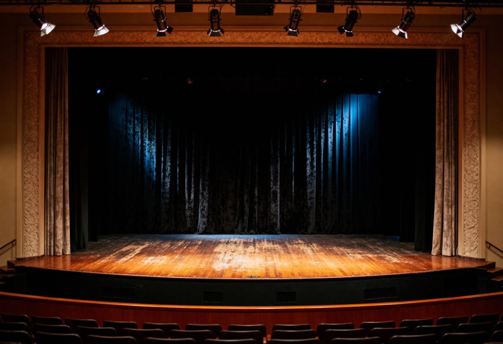 Teatralna przygoda dla rodzin: „Kot w butach” w Policach!