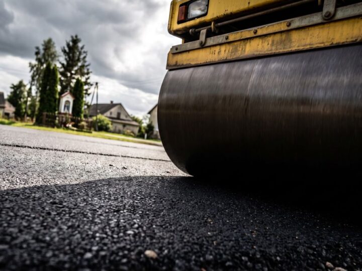 Utrudnienia drogowe w Mierzynie: nowe terminy zakończenia prac!